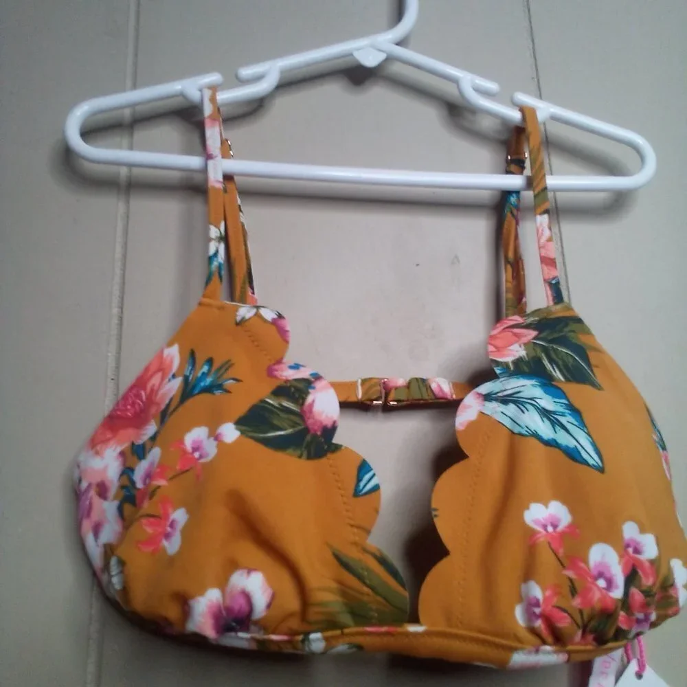 Vanilla Beach Swim Bikini Top S Triangle Scallop Trim Floral